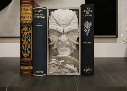 Creeper Book Nook