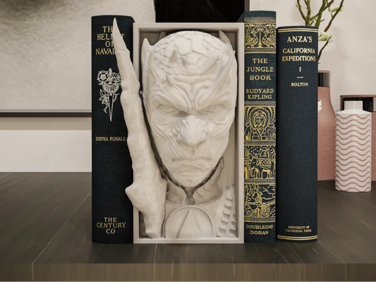 Night King Book Nook